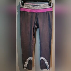 *flawed* Lululemon cropped leggings